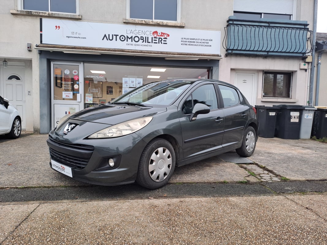 Peugeot 207 1.4 HDi 70cv Active - Suivi complet — 1