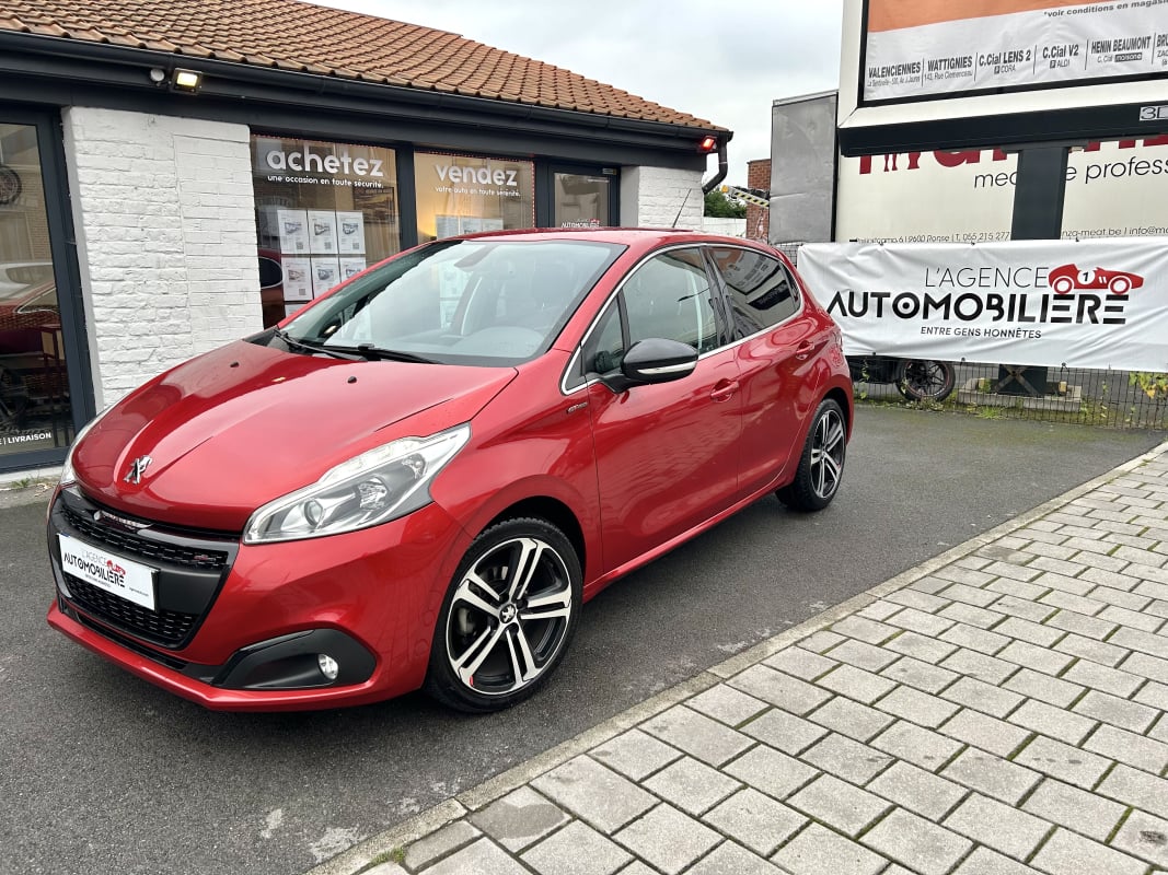 Peugeot 208 1.2 110 S&S GT LINE 5P CAMERA CAR PLAY — 1