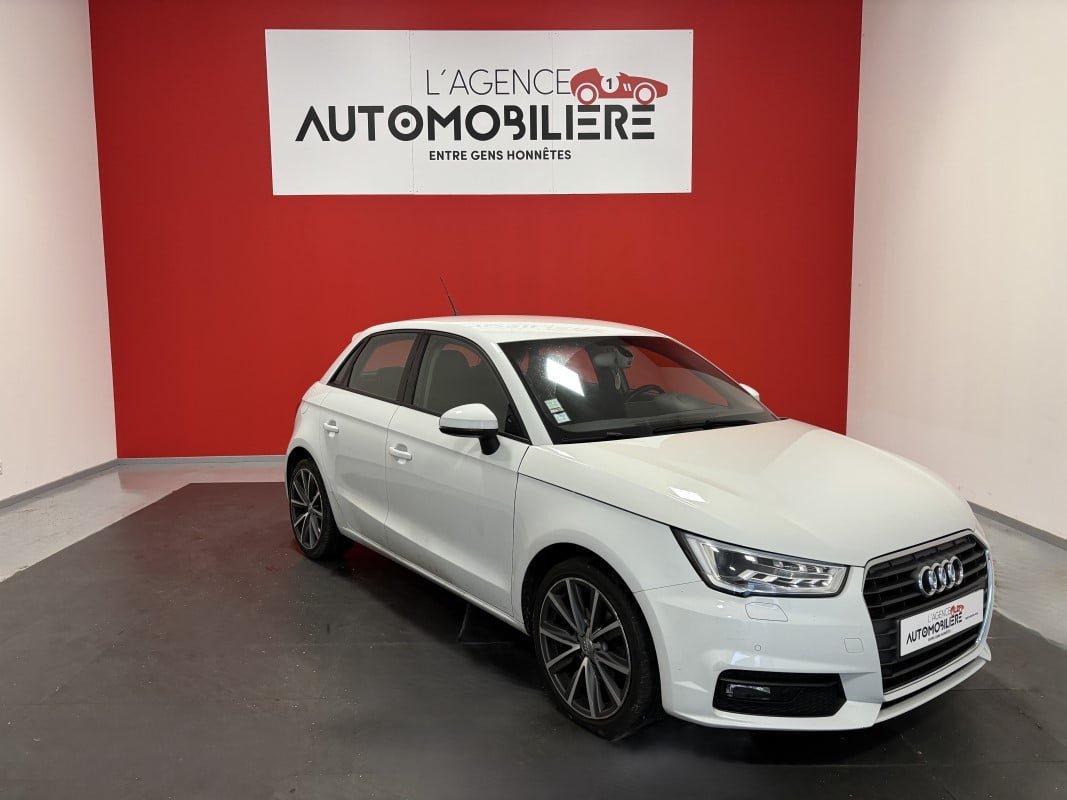 Audi A1 AUDI A1 1.0 TFSI 95 AMBITION LUXE S TRONIC7 — 1