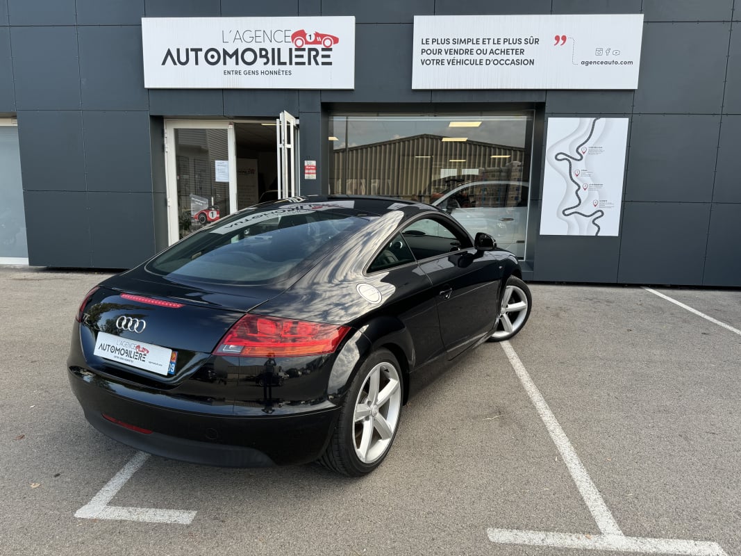 Audi TT 2.0 TFSI S-line — 2