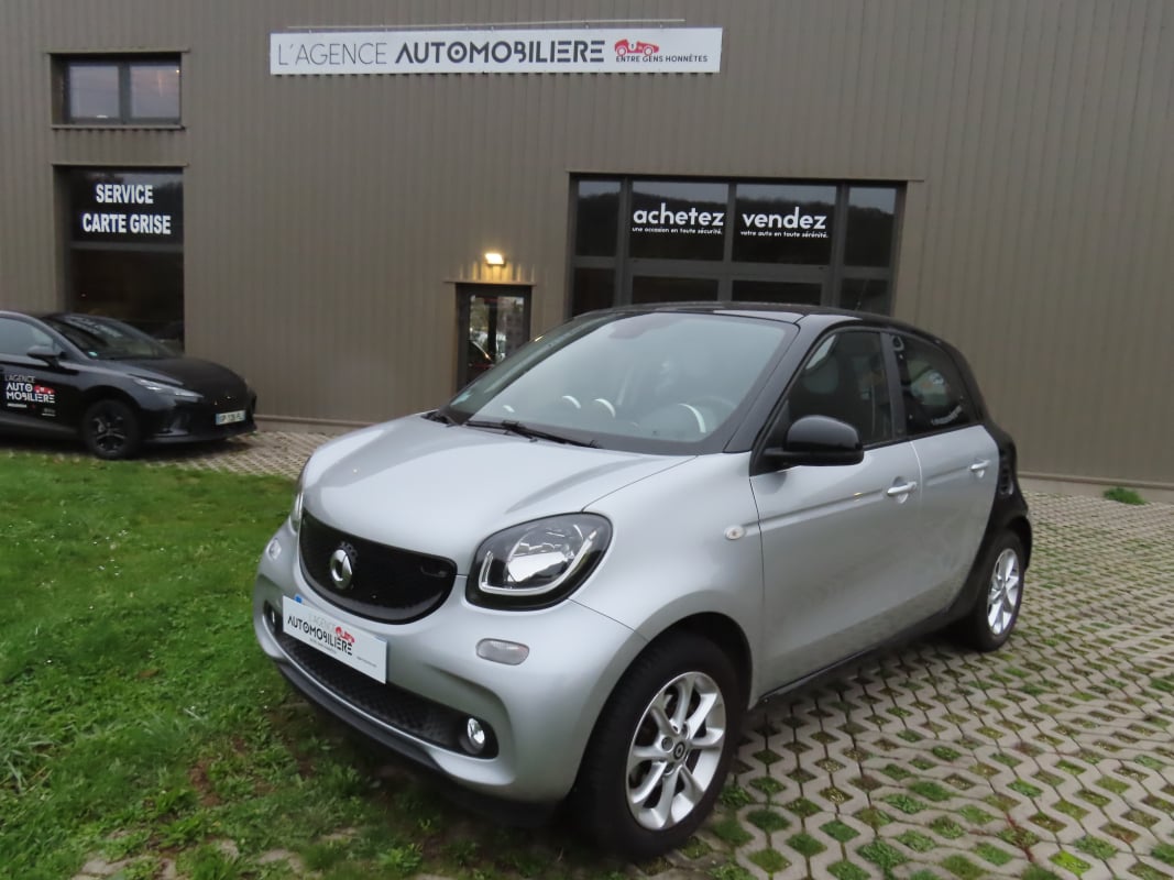 Smart Forfour 1.0 i 12V Passion 71Cv — 1