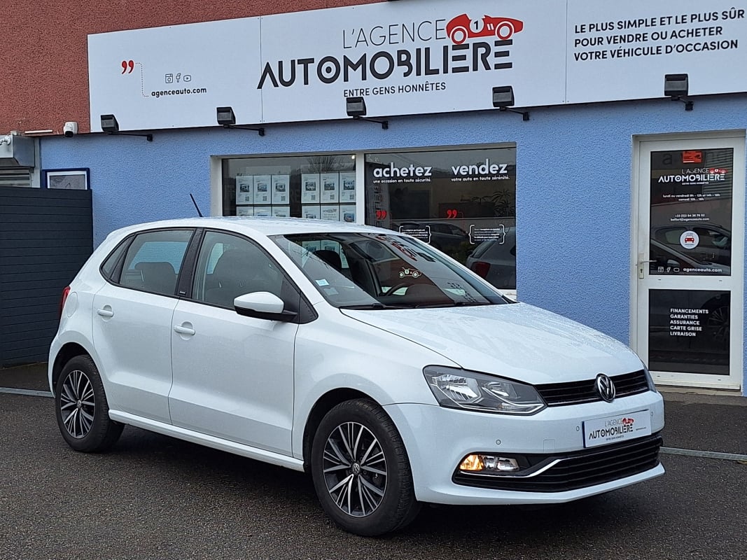 Volkswagen Polo V 1.2 TSI 90cv BLUEMOTION MATCH 5P — 1