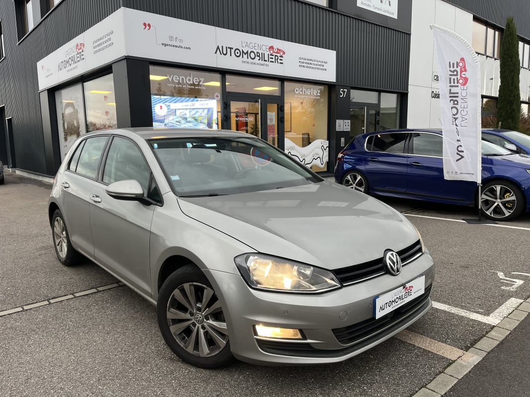 Volkswagen Golf VII 5 PORTES 1.2 TSI BLUE MOTION 105CV — 1