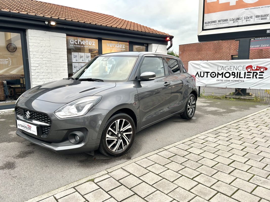 Suzuki Swift 1.2 83 HYBRID PACK AUTO CVT — 1