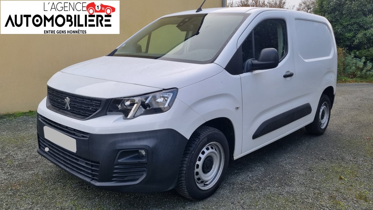 Peugeot Partner STANDART PRÉMIUM + L1 650kg 75cv — 1