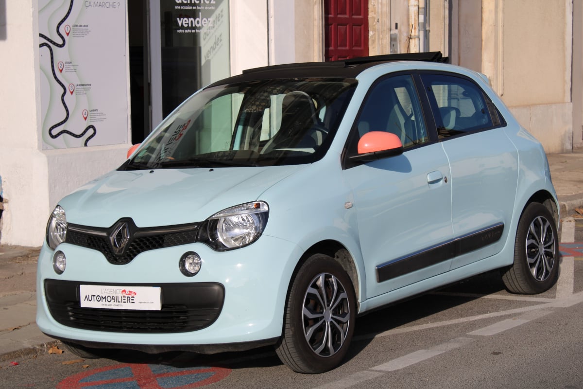Renault Twingo 1.0 SCE 70 HIPANEMA ( Boîtier Ethanol, Toit ouvrant, Radar Arr ... ) — 1