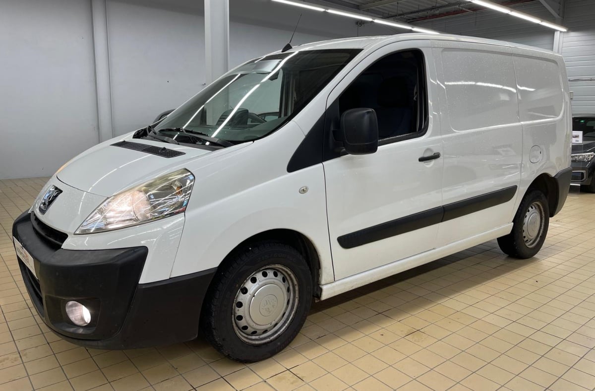 Peugeot Expert FOURGON TOLE PACK CD CLIM 227 L1H1 II 2.0 HDI 120 — 1