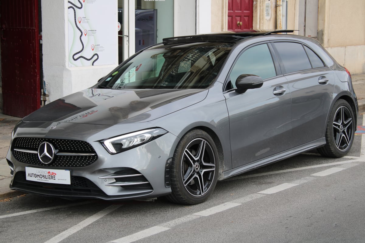 Mercedes-Benz Classe A 1.5 180 D 115 AMG LINE 7G-DCT BVA (Toit Ouvrant Panoramique, CarPlay, Caméra de Recul..) — 1