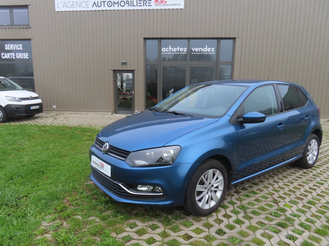 Volkswagen Polo 1.4 Tdi Carat 105Cv — 1