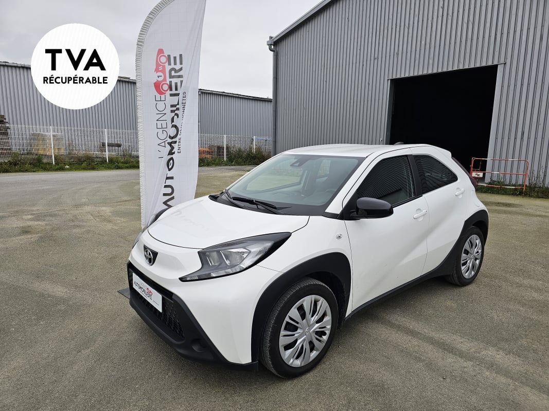 Toyota Aygo X DYNAMIC 5 PORTES 72CH — 1