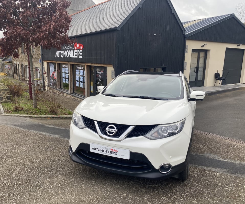 Nissan Qashqai 1.2 DIGT 115 CH ACENTA — 1