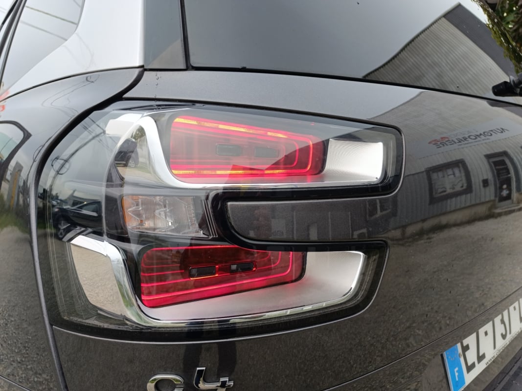Citroen Grand C4 Picasso Feel 1.6 bluehdi 120 bvm6 — 40