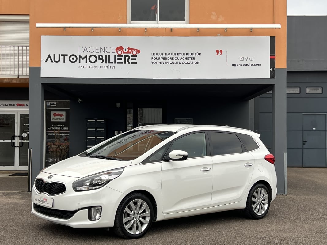 Kia Carens IV 1.7 CRDi 115 CV UEFA EURO 7 Places 1ère main — 1