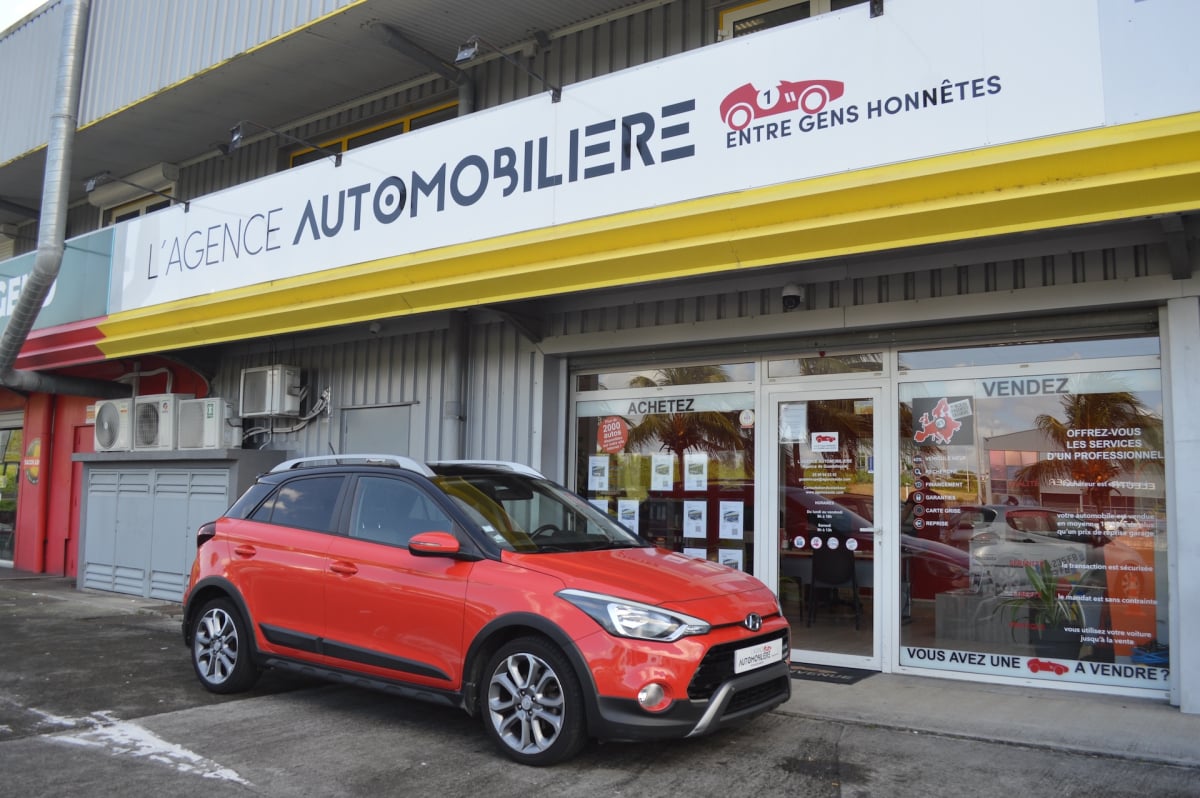 Hyundai i20 1.0 T-GDI 100 ACTIVE DCT-7 - — 1