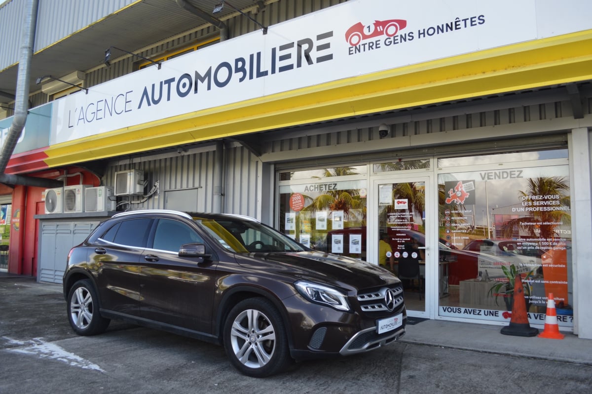 Mercedes-Benz Classe GLA 220 D BUSINESS 4MATIC 7G-DCT — 1