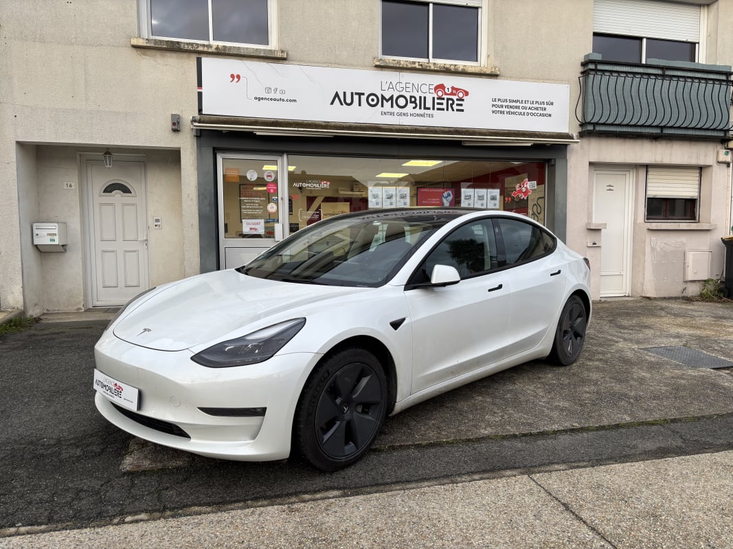 Tesla Model 3 Phase 2 Long Range Dual Motor AWD 350 cv — 1