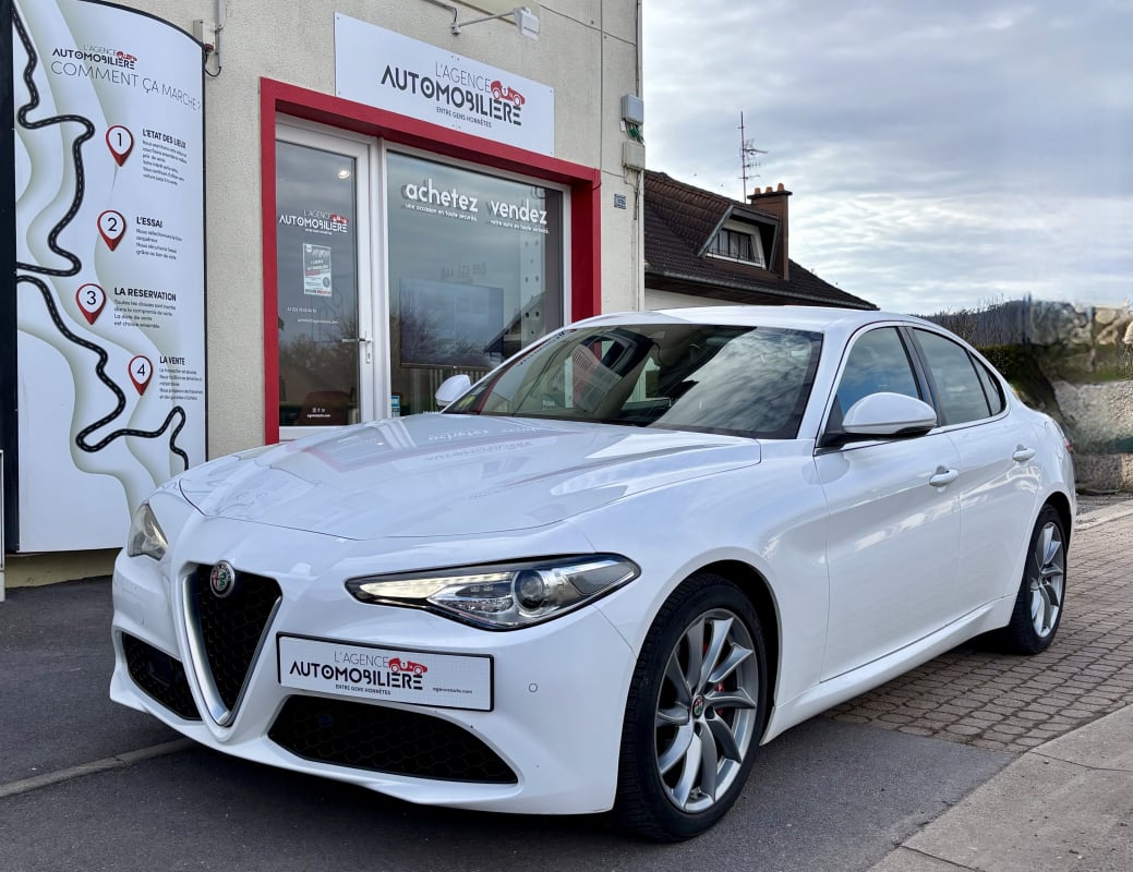 Alfa Romeo Giulia 2.2 JTD 16V AT8 160 cv SUPER Pack Sport — 1
