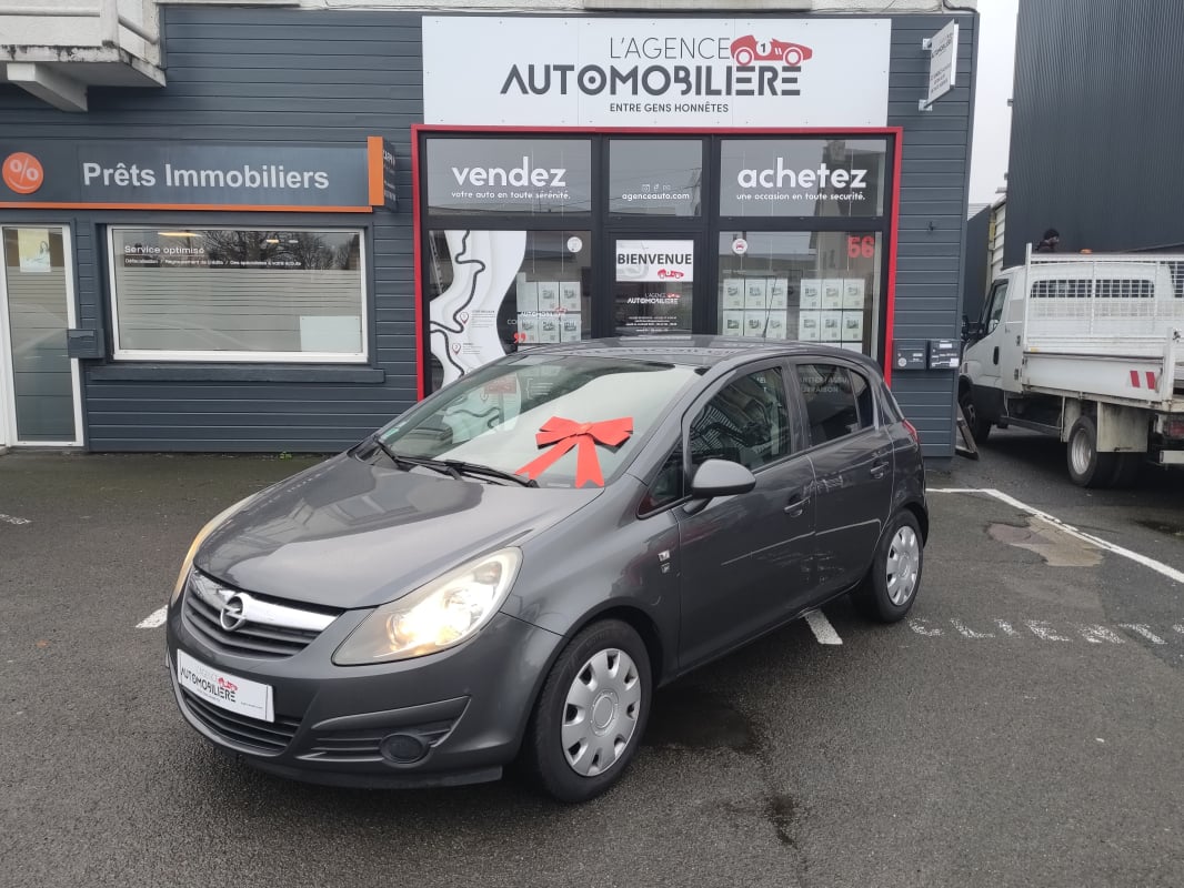 Opel Corsa 5 portes 1.3 CDTI 75 cv ENJOY (1ère main) — 1