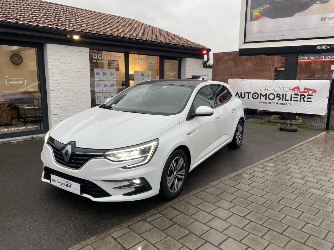Renault Megane IV (2) 1.5 BLUE DCI 115 INTENS EDC — 1