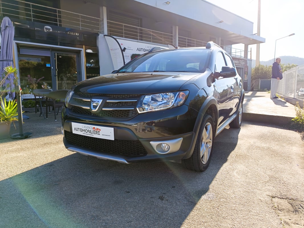 Dacia Sandero STEPWAY 0.9 TCE 90 EASY-R BVA — 1