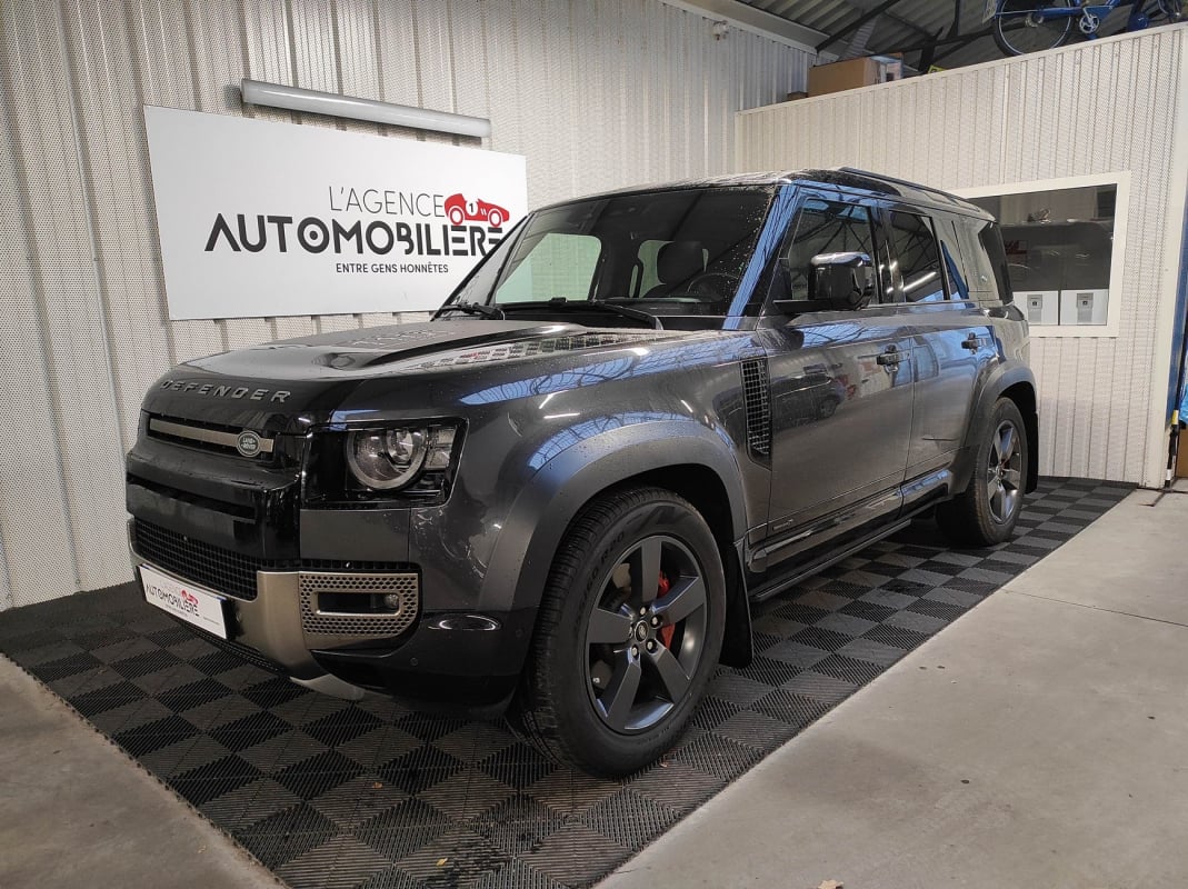 Land Rover Defender 3.0 D300 110 4X4 X-DYNAMIC HSE BVA — 1
