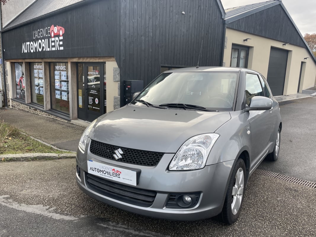 Suzuki Swift 1.3 DDIS 75 CH — 1
