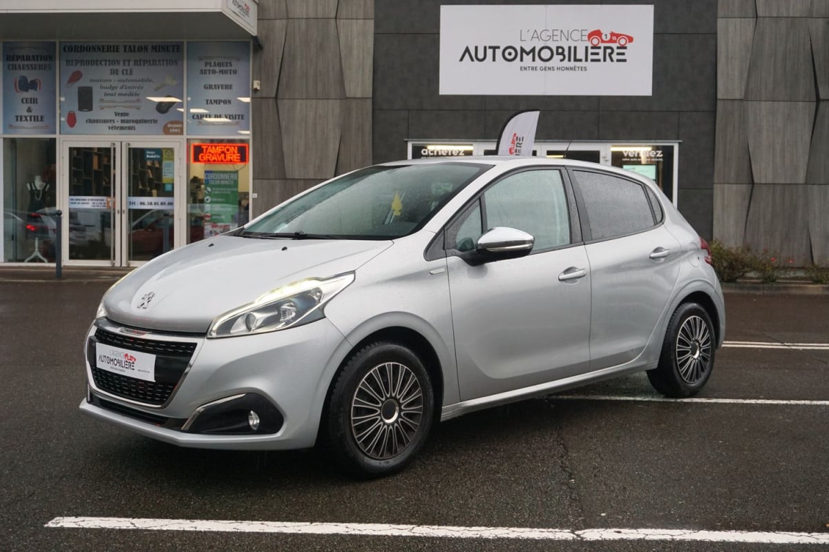 Peugeot 208 1.2 VTi 12V 82 ch Urban Soul — 1