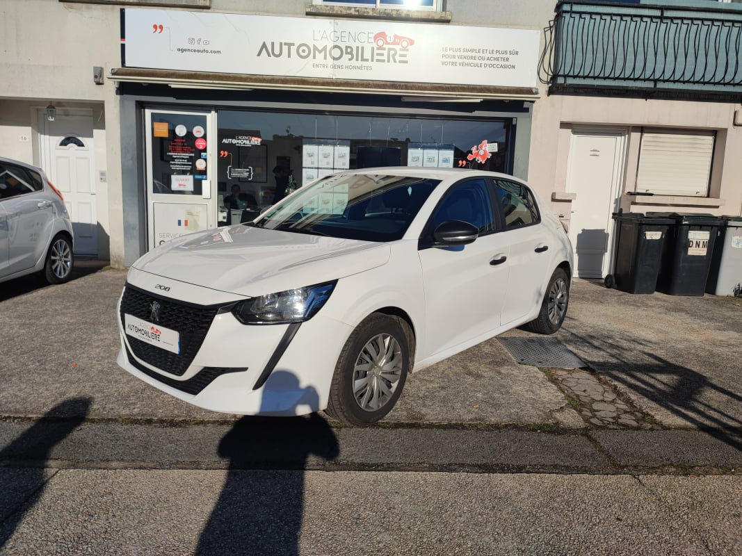 Peugeot 208 II 5 Portes 1.5 S&S Like 100 cv — 1