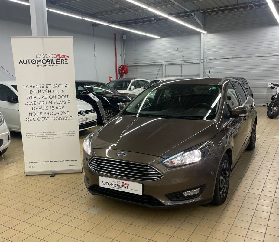 Ford Focus 1.0 ECOBOOST 125 S&S TITANIUM 5P — 1