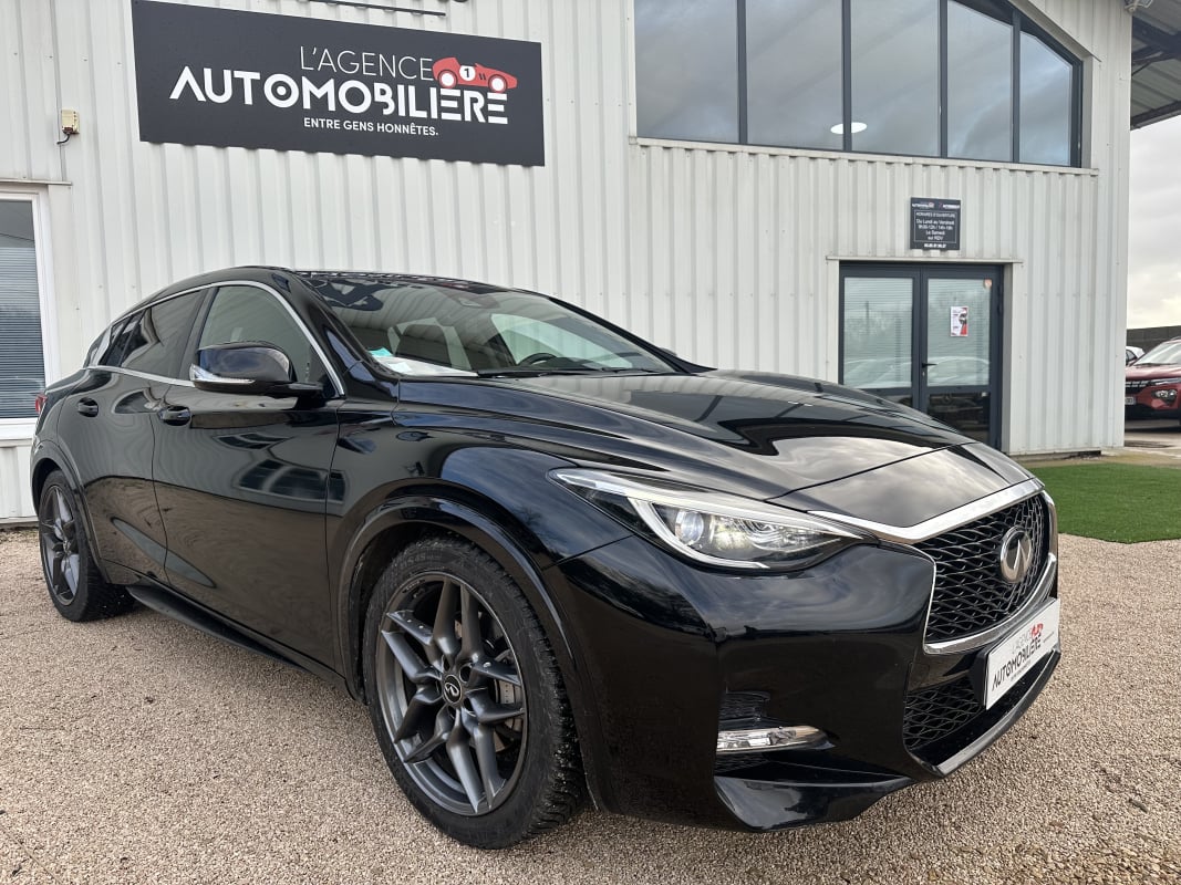 Infiniti Q30 SPORT 2.2 170CH BVA — 1