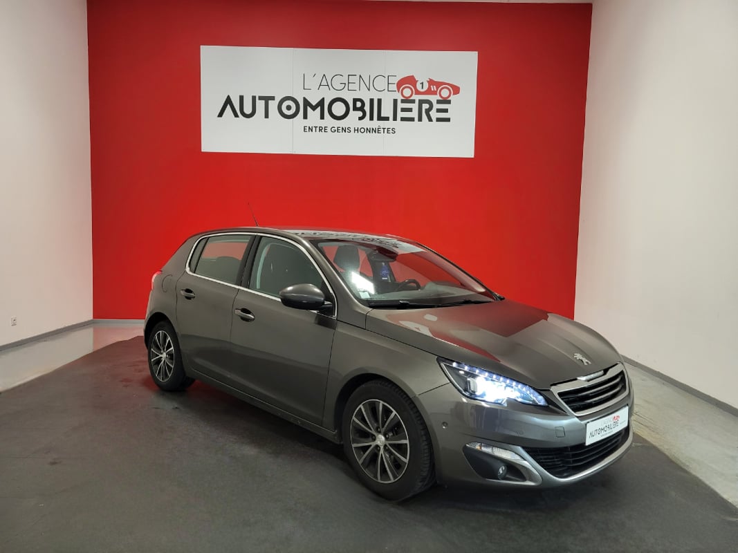 Peugeot 308 308 1.6 BLUEHDI 120 ALLURE + CARPLAY — 1