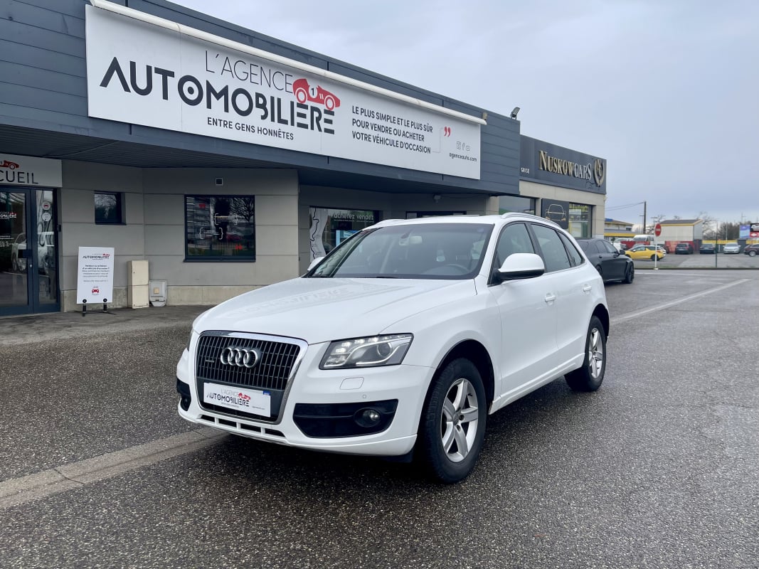 Audi Q5 2.0 TFSI 16V Quattro S Tronic7 211 cv AVUS Boîte auto — 1