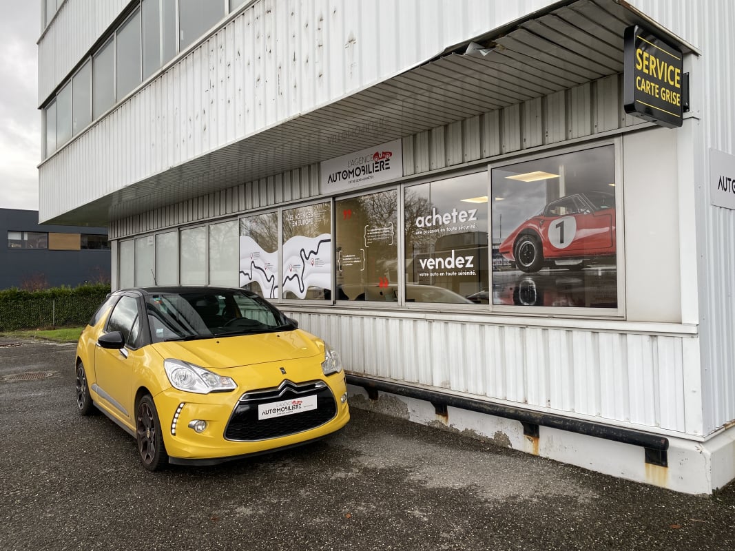 Citroen DS3 1.6 e-HDI FAP So Chic 110 CV - GARANTIE 12 MOIS — 1