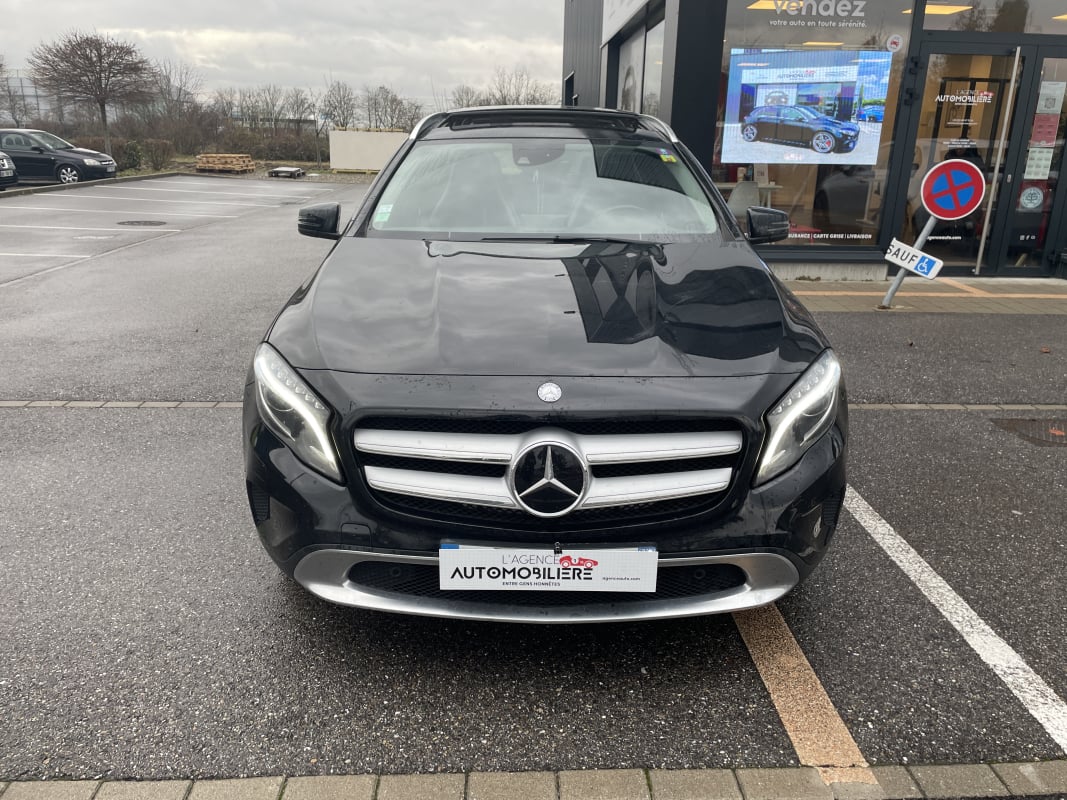 Mercedes-Benz Classe GLA 2.0 250 4MATIC 211 7G-DCT - GARANTIE 12 MOIS — 2