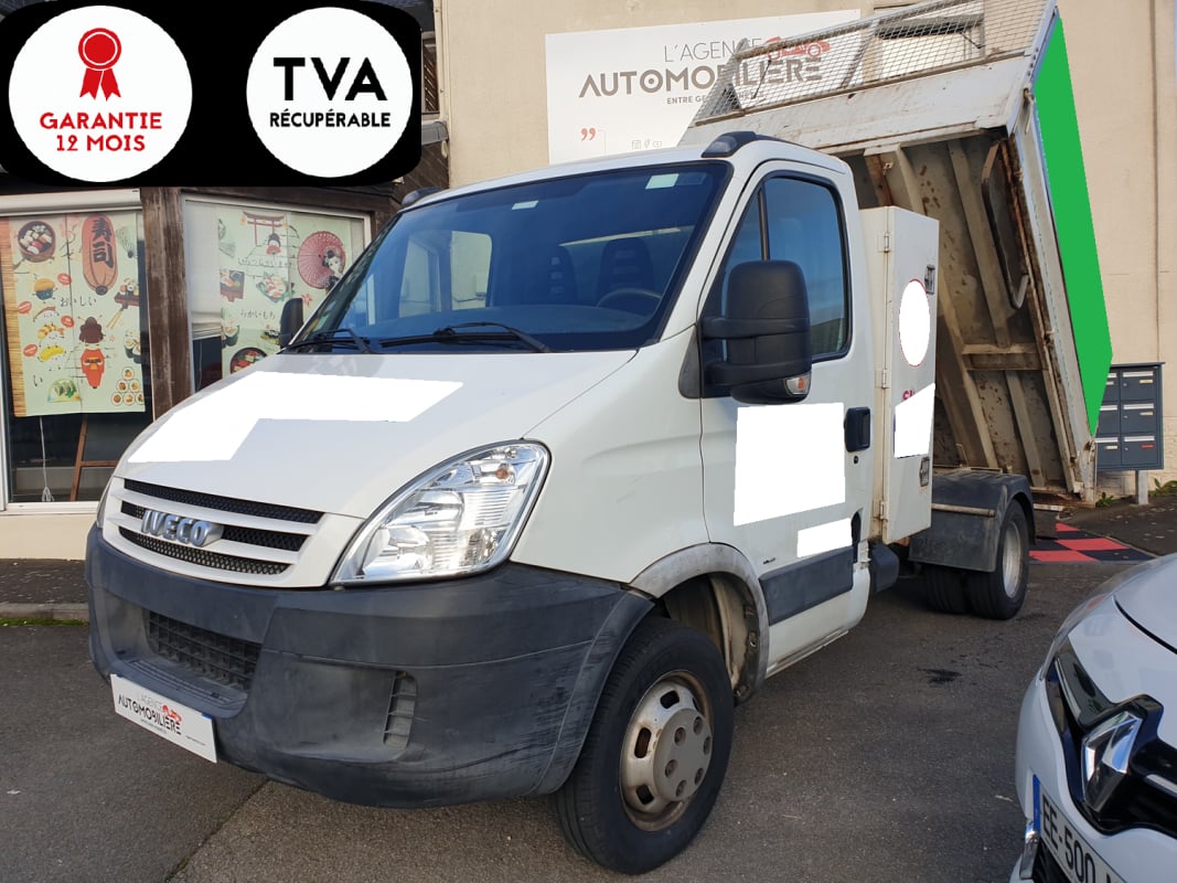 Iveco Daily FOURGON BENNE & COFFRE 2.3 35C12 CLASSE BVM5 — 1