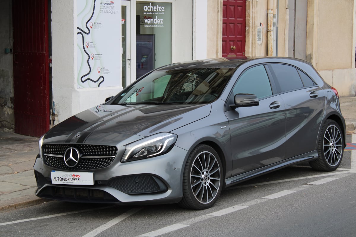 Mercedes-Benz Classe A 2.2 200 D 135 WHITE ART EDITION ( Moteur à chaîne, Radar Av / Arr, GPS ... ) — 1