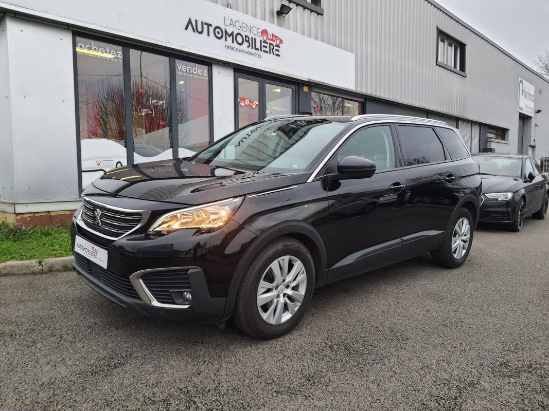 Peugeot 5008 1.5 BLUEHDI 130 BUSINESS EAT8 7PLACES — 1
