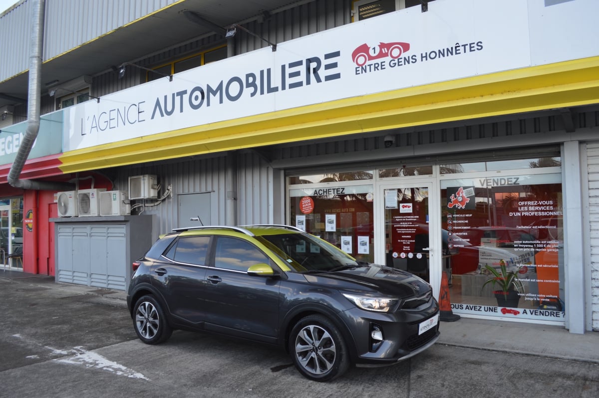 Kia Stonic 1.6 CRDI 115 PREMIUM — 1