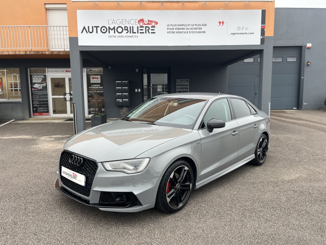 Audi A3 S line 2.0 TDi S-Tronic6 150 cv Courroie changée/Sièges Chauffants/Radar de recul — 1