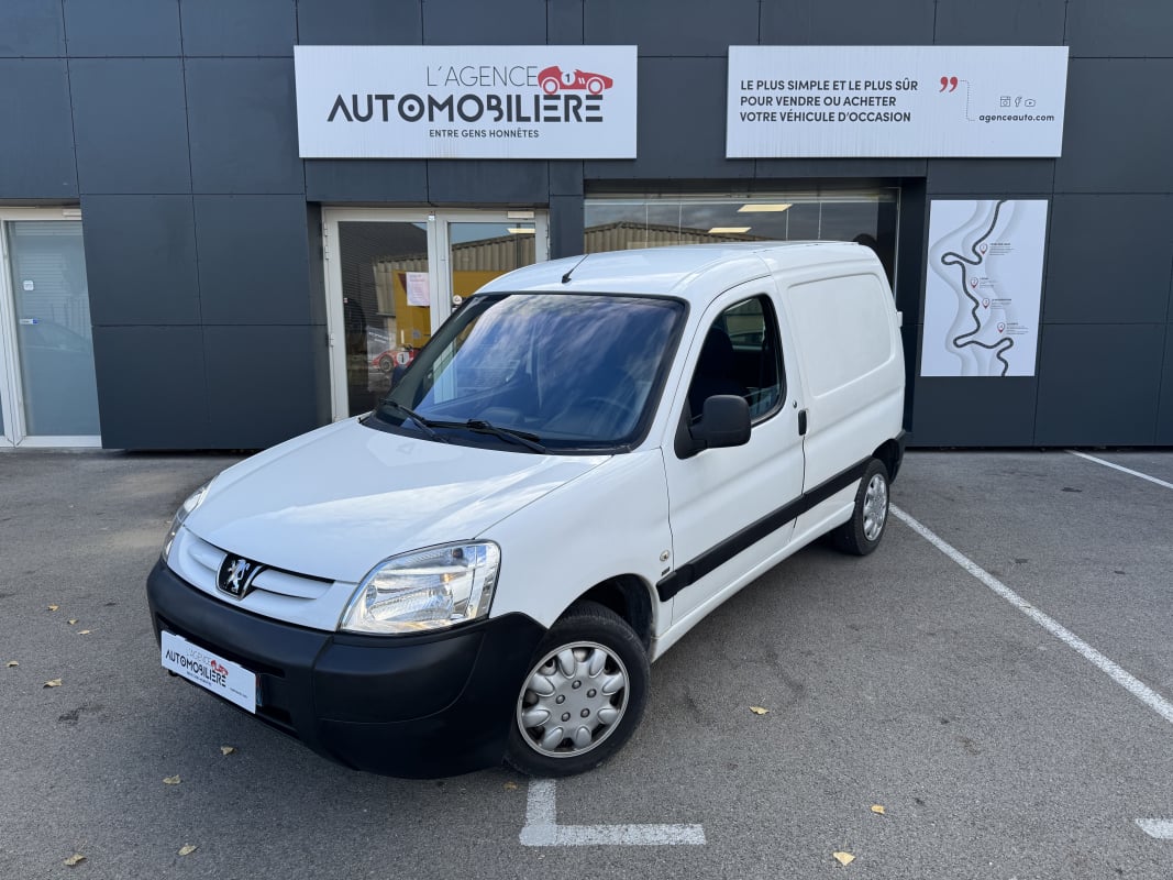 Peugeot Partner Utilitaire 1.6 HDi Fourgon 75cv — 1