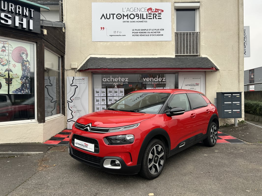 Citroen C4 Cactus 1.2 PURETECH 110 SHINE START-STOP — 1