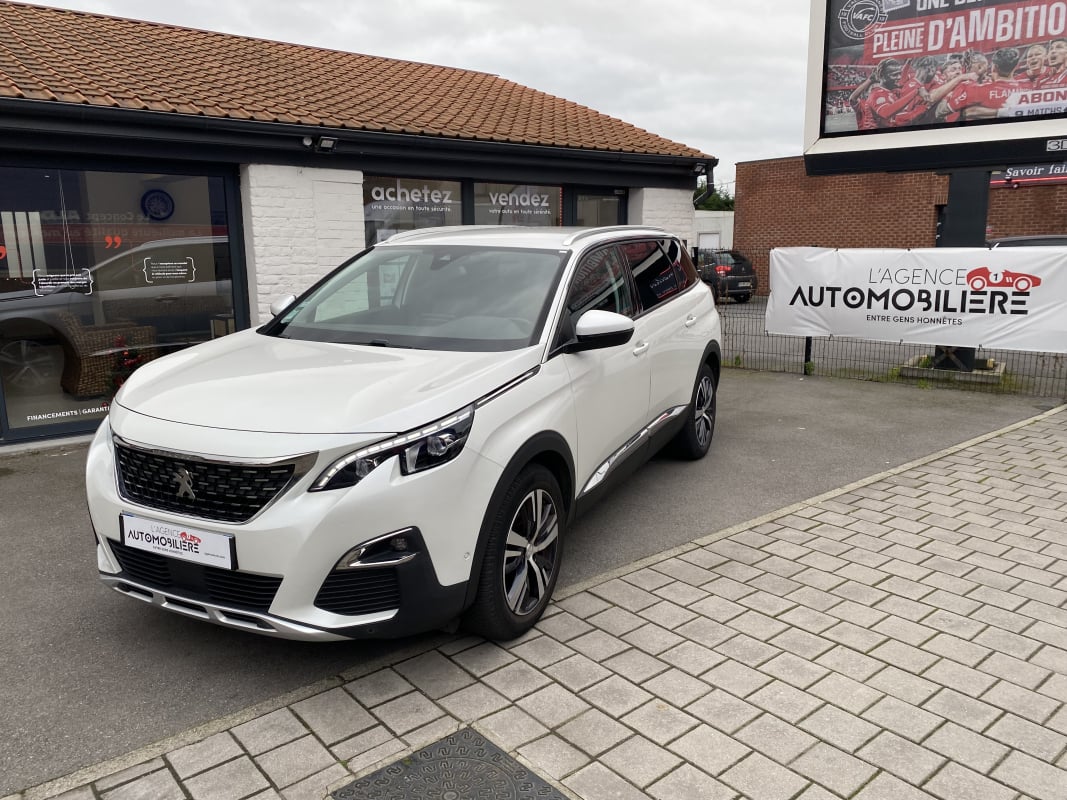 Peugeot 5008 1.6 THP 165 S&S ALLURE EAT6 7PL ( Chaine de distribution , Sièges chauffants ) — 1