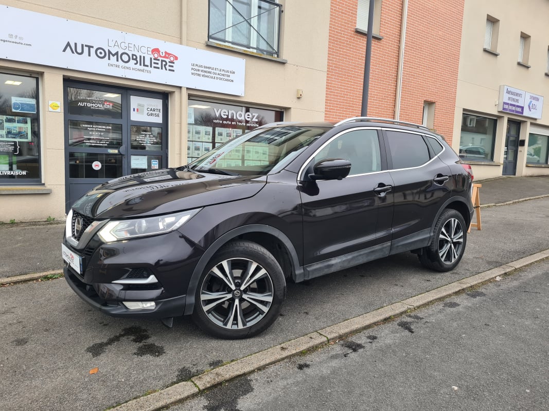 Nissan Qashqai II (2) 1.5 DCI 115 N-CONNECTA — 1