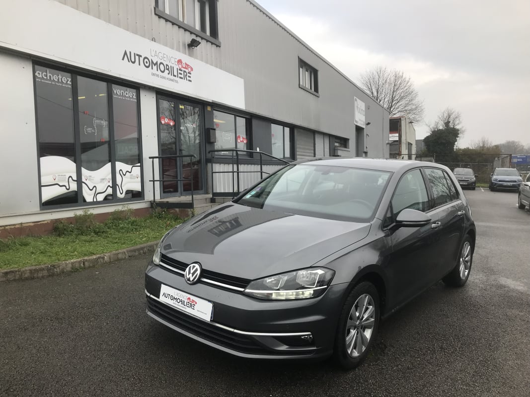 Volkswagen Golf 1.0 TSI DSG7 110 CV CONFORTLINE — 1