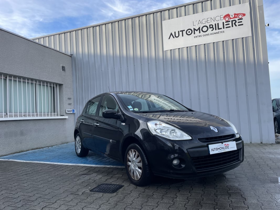 Renault Clio 1.2 TCe 16V eco2 100 cv — 1