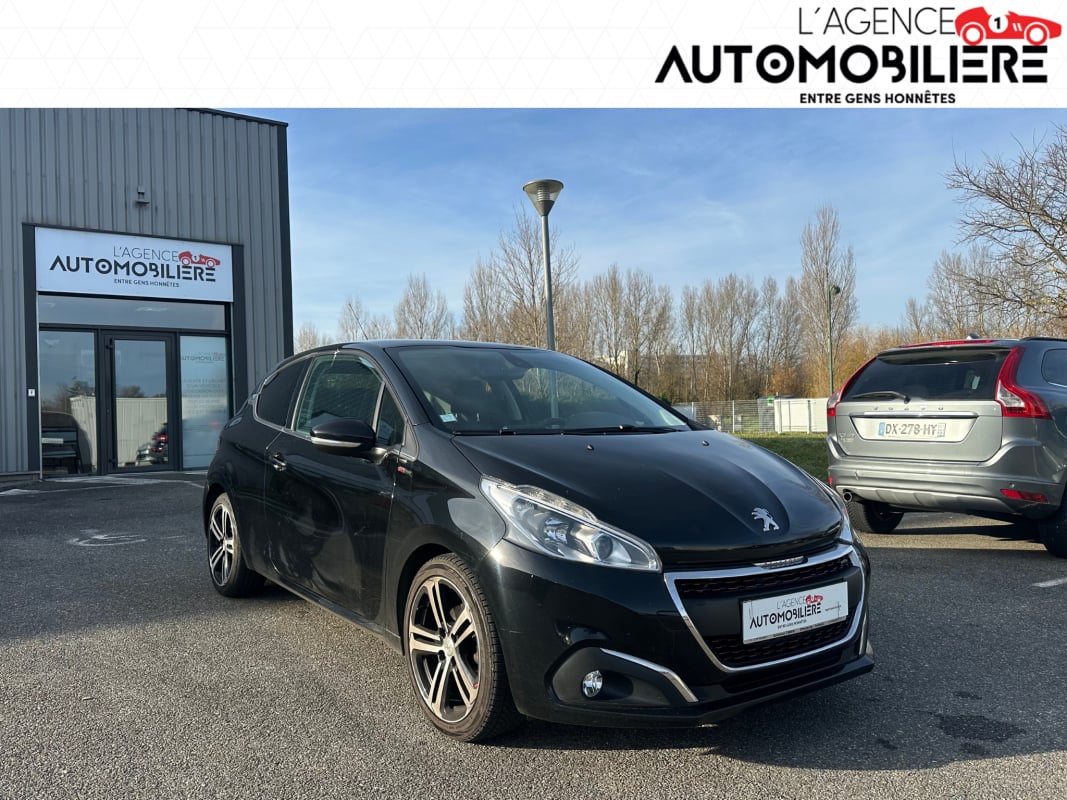 Peugeot 208 1.6 HDI GT-LINE 120CV — 1
