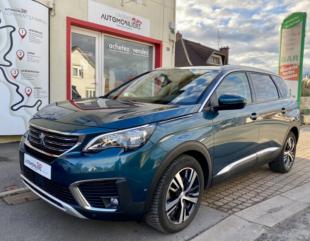 Peugeot 5008 1.5 BlueHDi Allure 130 cv 7 Places — 1