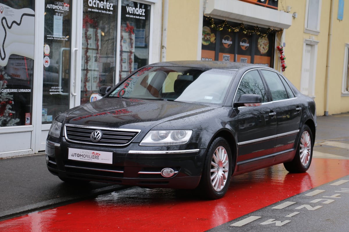 Volkswagen Phaeton 3.0 TDI 233 4Motion Tiptronic (GPS, Sièges électriques/chauffants) — 1