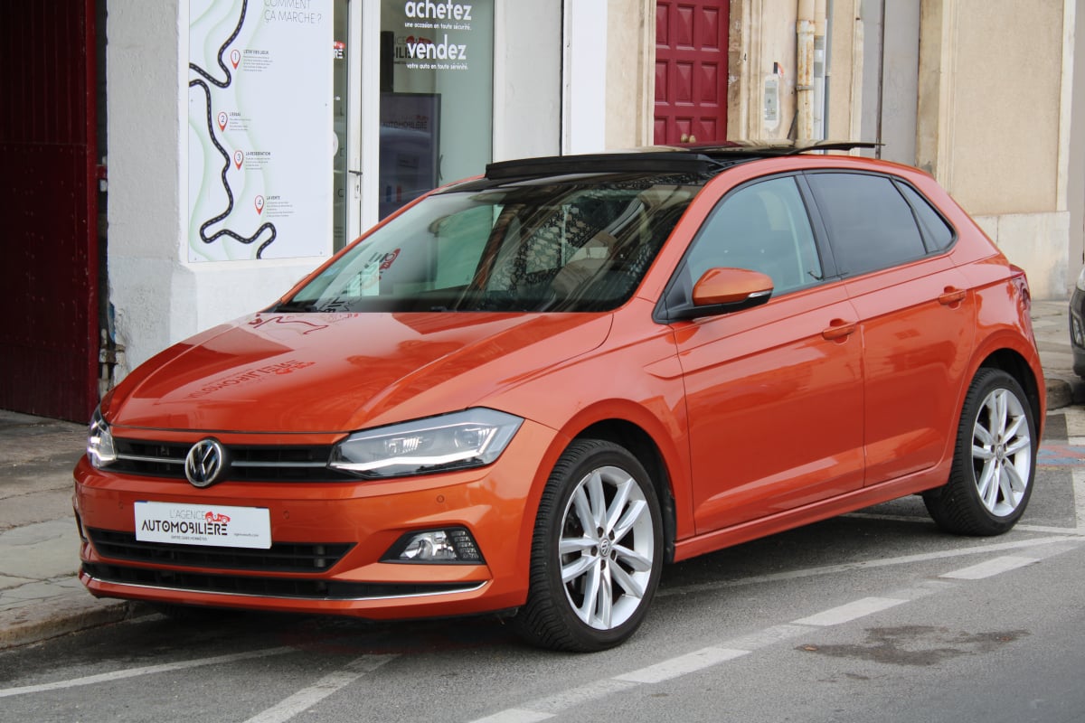 Volkswagen Polo 1.0 TSI 115 CARAT EXCLUSIVE DSG BVA (Toit ouvrant, Cockpit Digital, Caméra de recul,..) — 1