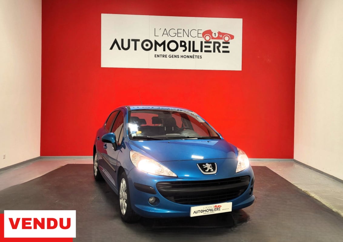 Peugeot 207 PEUGEOT 207 1.6 HDI 16V 90 EXECUTIVE PACK 5P — 1